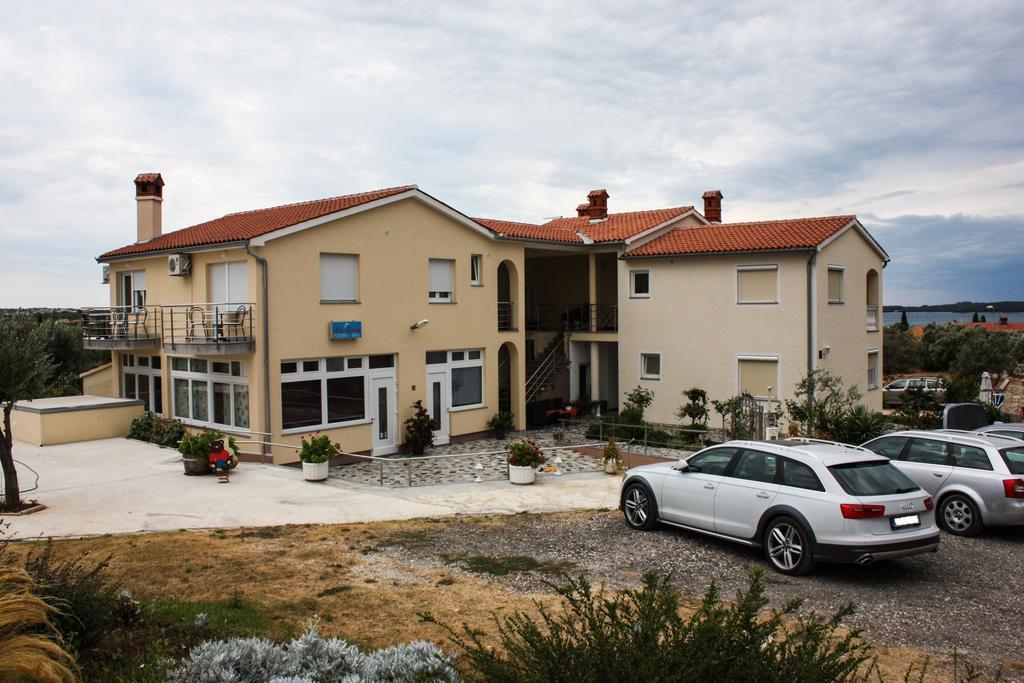 Guest House Croatia Fazana Luaran gambar