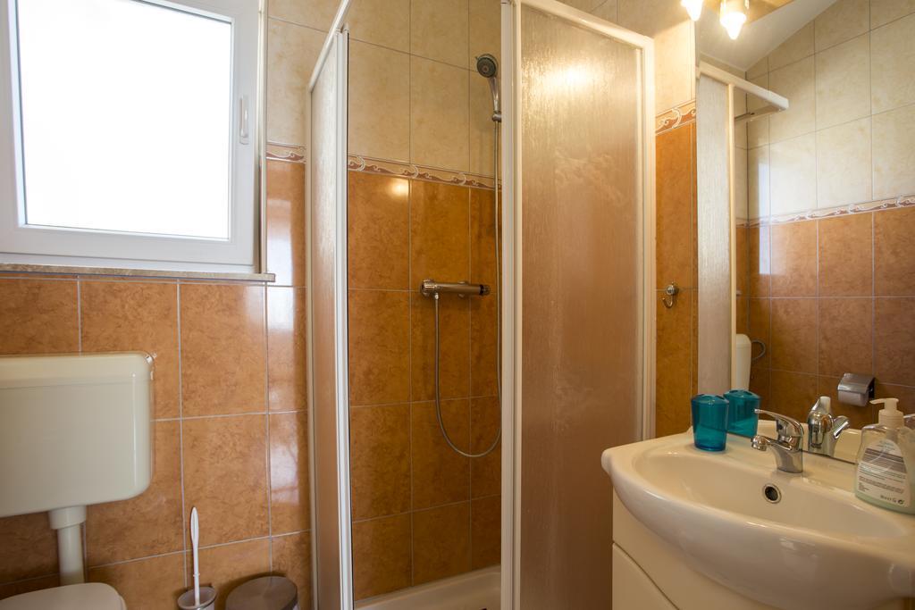 Guest House Croatia Fazana Luaran gambar